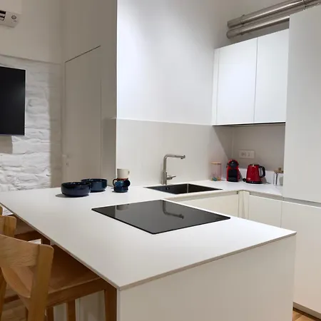 Appartement Iconic Cernaia Stairway Location - Cernaiabella Elegant Charming Suite With Jacuzzi *